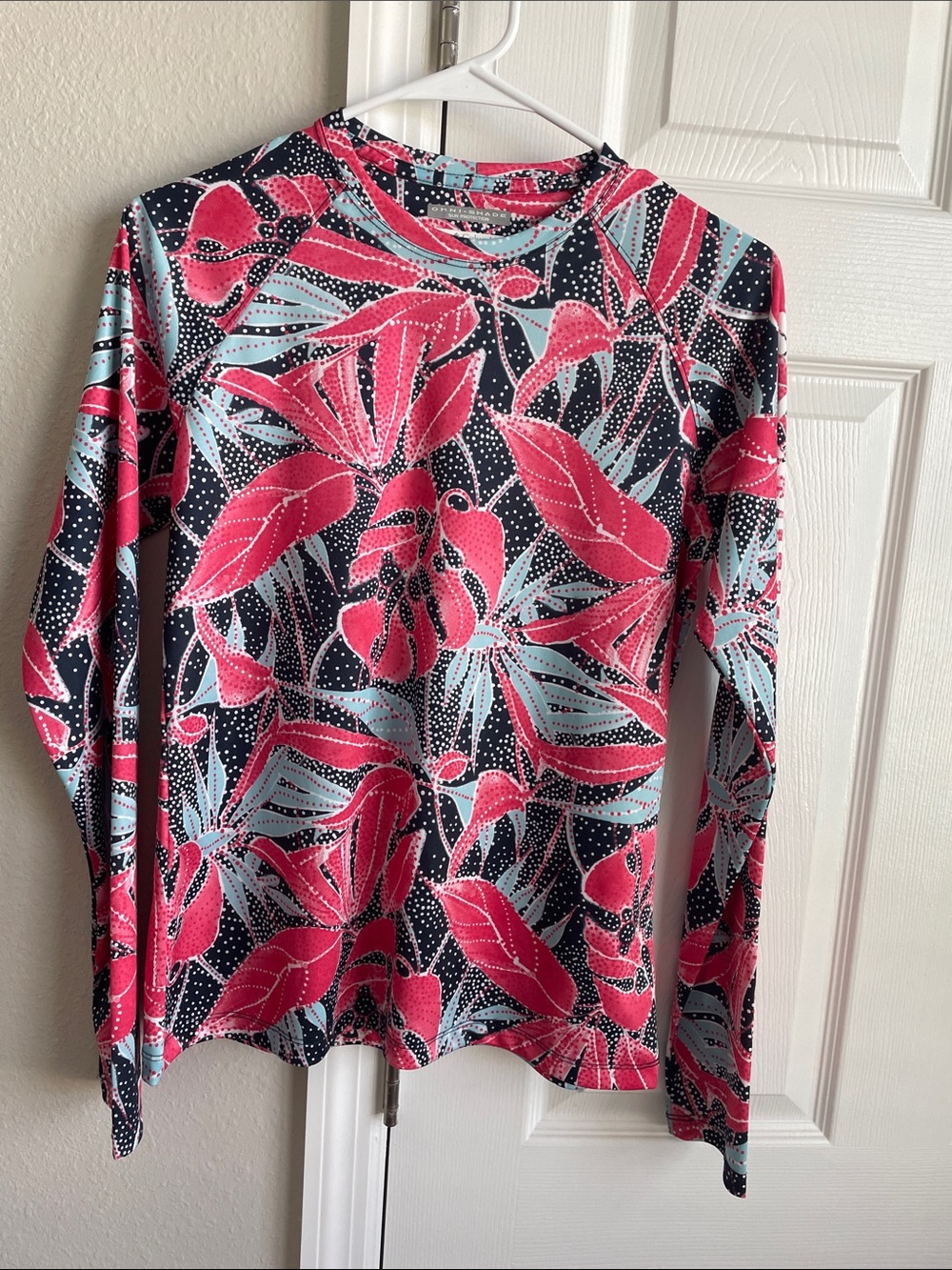 Columbia Women's Omni-Shade Sun Protection Floral Crewneck Long Sleeve Size S